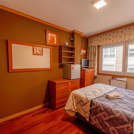 Habitacion Centro Pontereas ปอนเตอเรอัส ภายนอก รูปภาพ